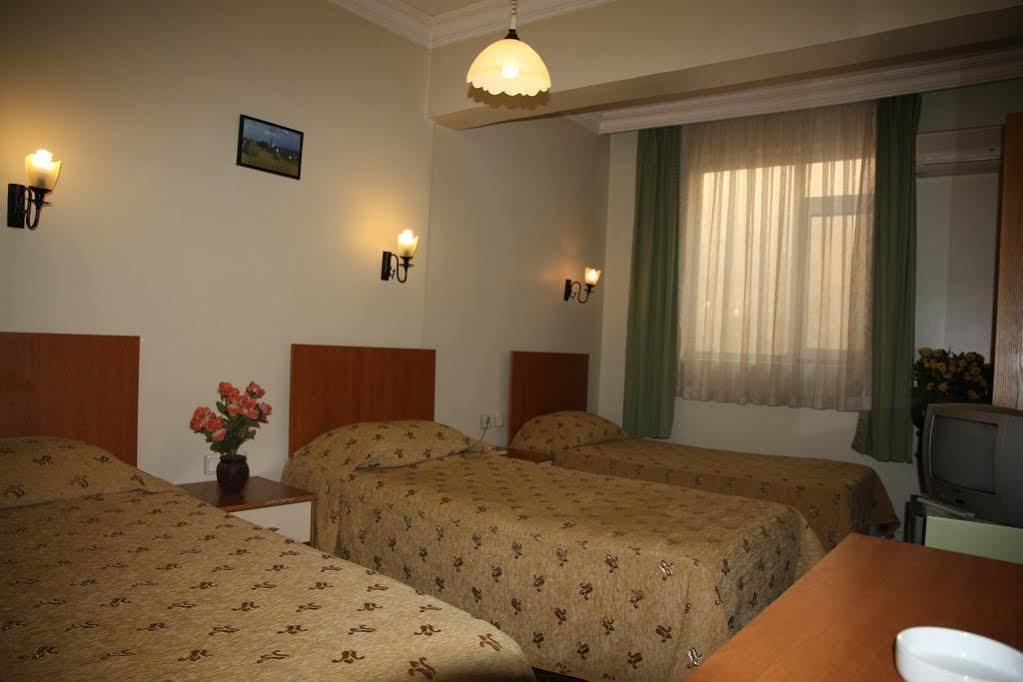 Maltepe Grand Hotel อิสตันบูล ภายนอก รูปภาพ